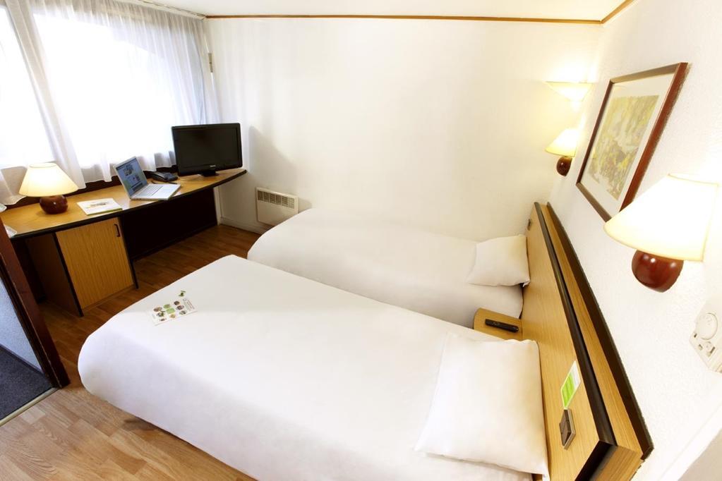 Hotel Campanile Est-bizanos