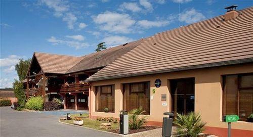 Campanile Est-bizanos 3*